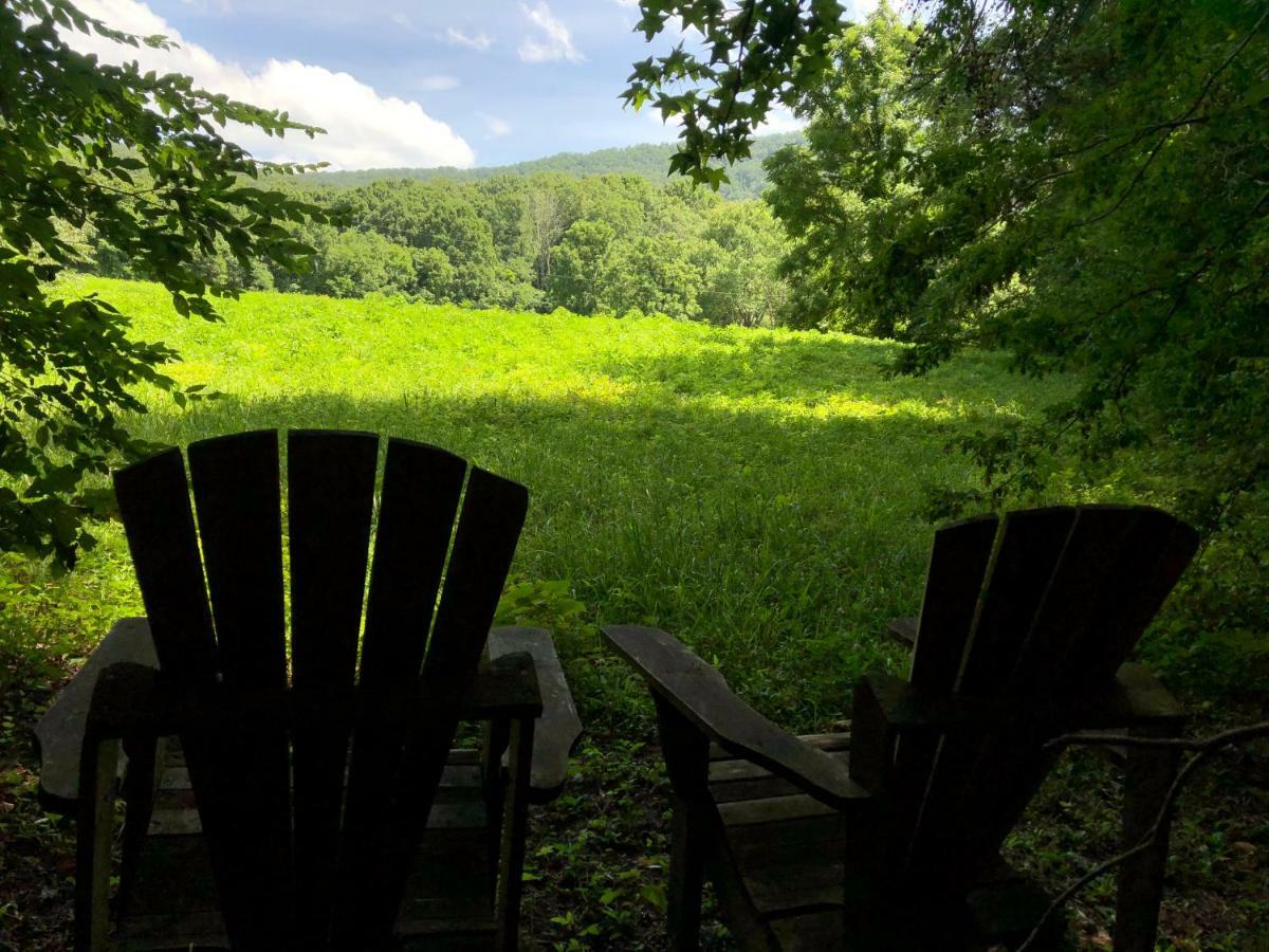 Smoky Mountain Romantic Handcrafted Cabins Sevierville Exterior photo
