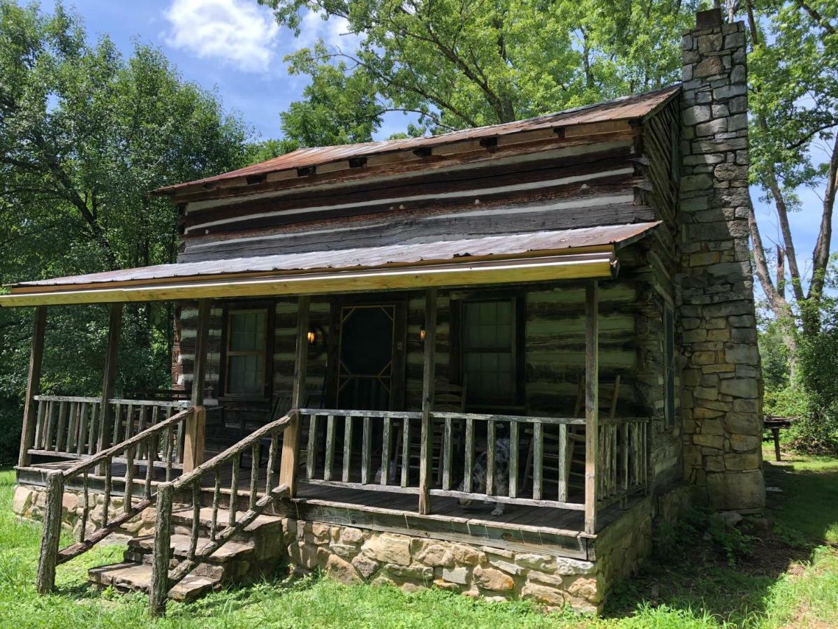Smoky Mountain Romantic Handcrafted Cabins Sevierville Exterior photo